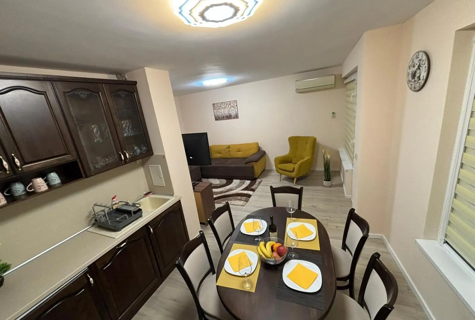 Grand Apartment Bogoridi - Top Center Near To Sea And Sea Garden Burgas Bulgaria